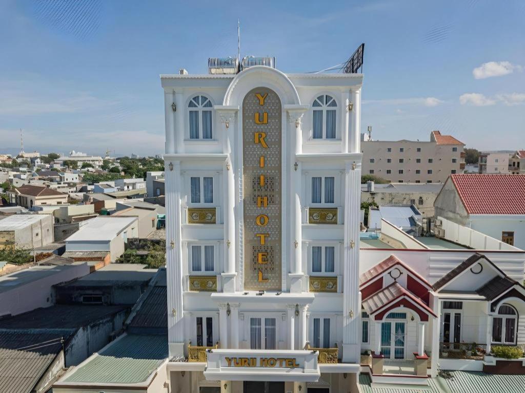 Yurii Hotel Phan Thiet Exterior photo